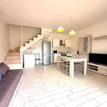 Alloro K&g House2 Casa de Férias