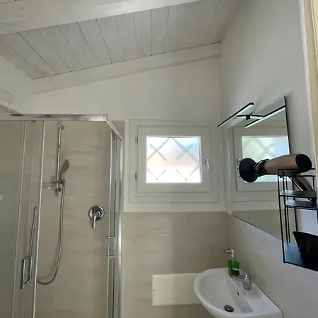 度假居 Alloro K&g House2 Viddalba