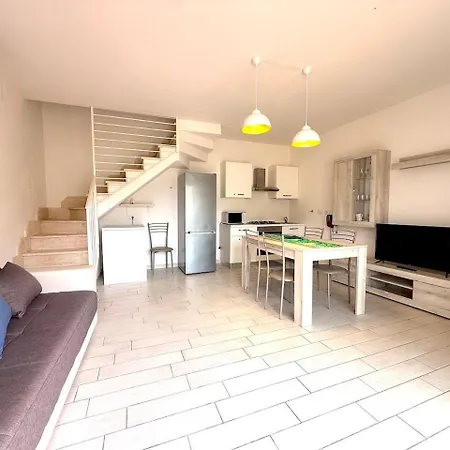 Alloro K&g House2 度假居