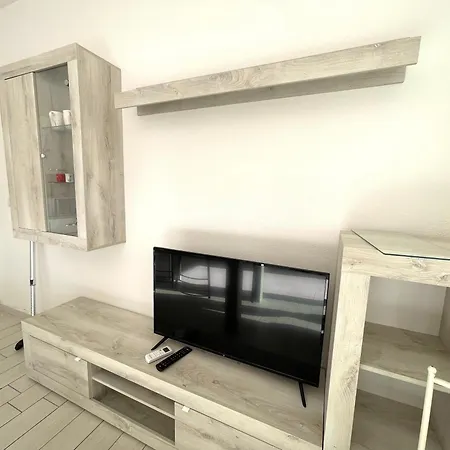 Alloro K&g House2 Holiday home *