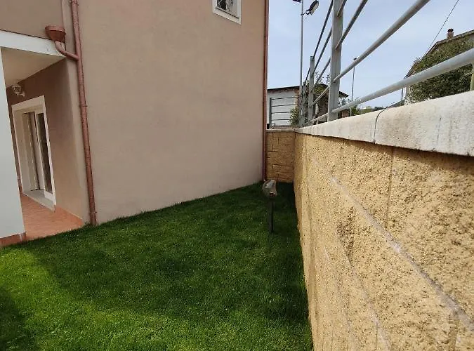 بيت للعطل Alloro K&g House2 *